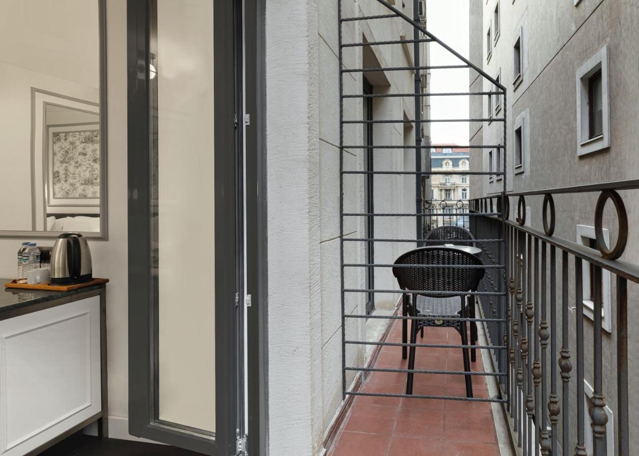 Pera Rasso Hotel 3*