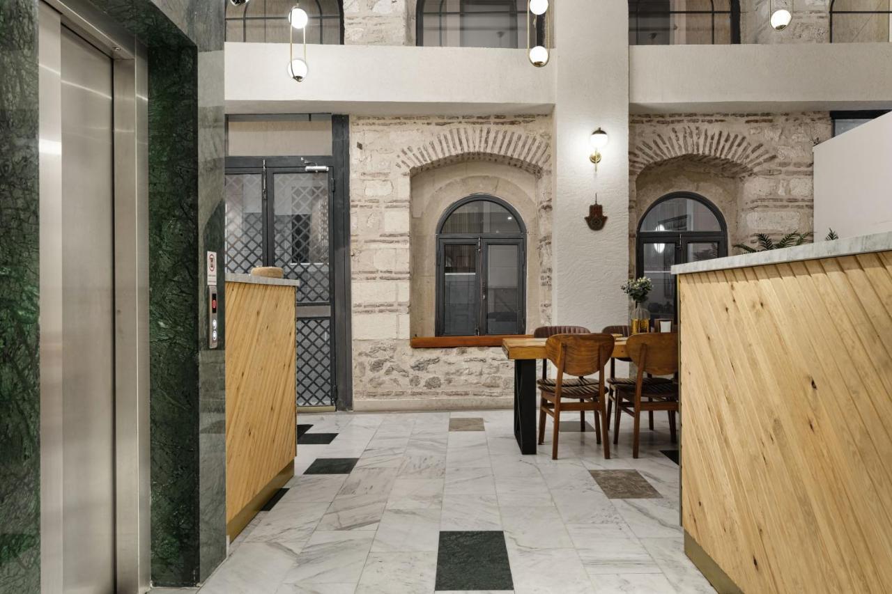 Pera Rasso Istanbul